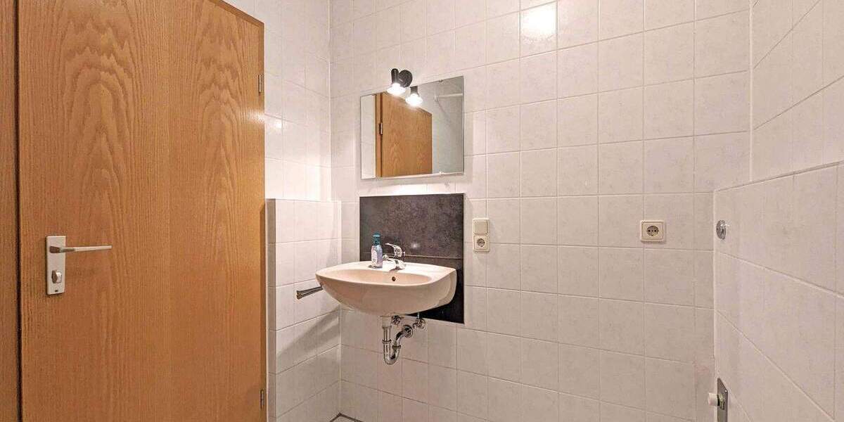 Mehrfamilienhaus, Wohnhaus Nürnberg St Johannis - 310.000&euro; | Angebot:25740523