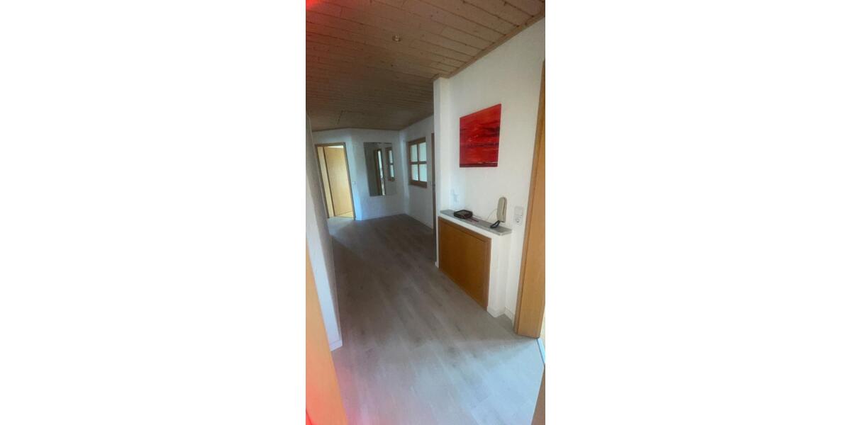 Dachgeschoßwohnung Emskirchen - 3 Zimmer, 105 m&sup2;, 750&euro; | Angebot:24271606