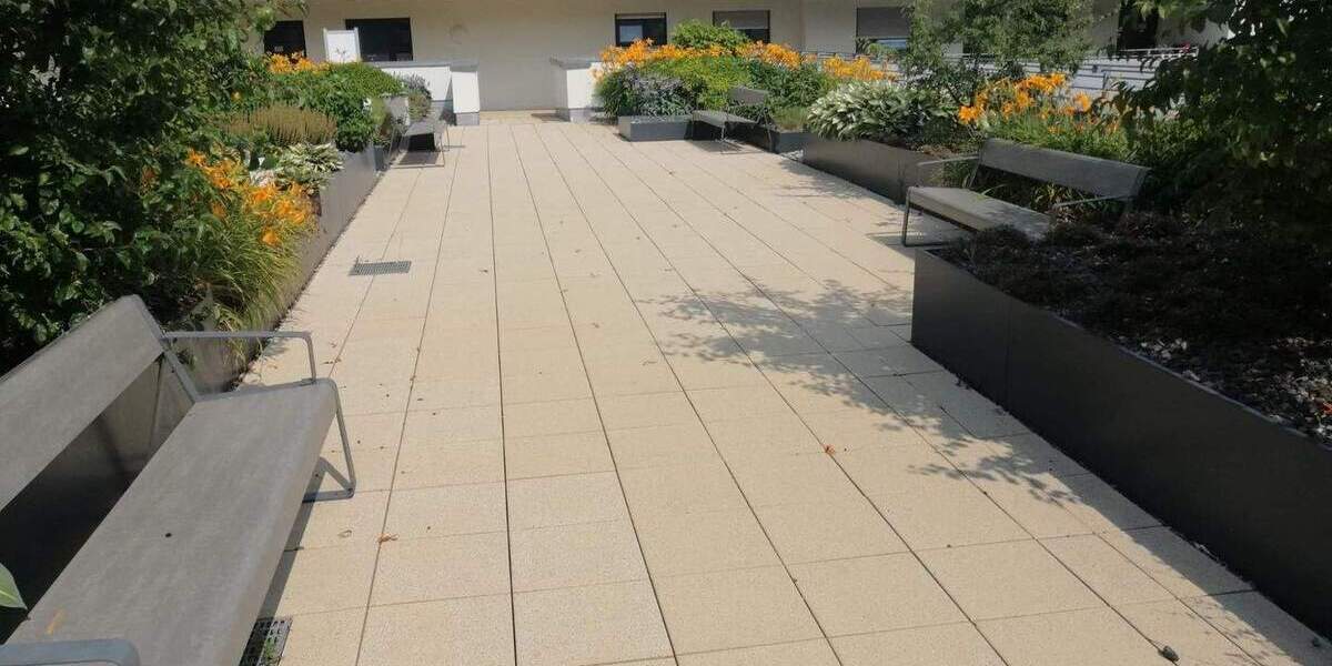 Etagenwohnung Nürnberg Steinbühl - 2 Zimmer, 73 m&sup2;, 298.000&euro; | Angebot:25748651