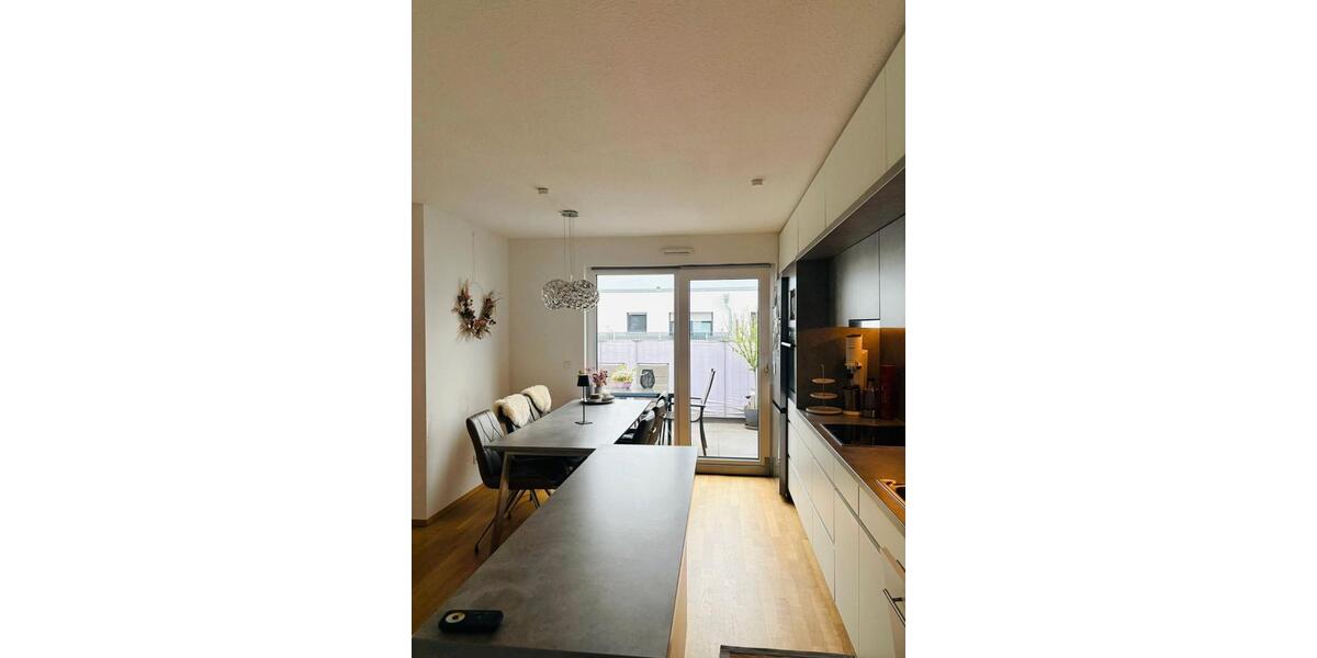 Einfamilienhaus Nürnberg Eberhardshof - 3.5 Zimmer, 103 m&sup2;, 1.700&euro; | Angebot:26561835