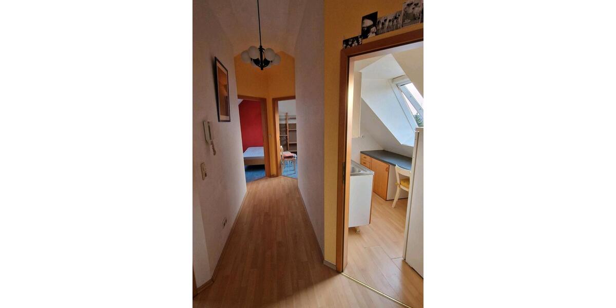 Dachgeschoßwohnung Erlangen Bruck - 3 Zimmer, 45 m&sup2;, 700&euro; | Angebot:25164820