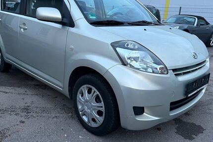 Daihatsu Sirion 155.000 km 1.999 &euro; Schwabach 91126