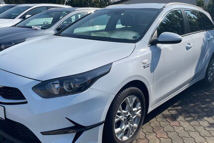 Kia ceed / Ceed 15.000 km 20.990 &euro; Forchheim 91301