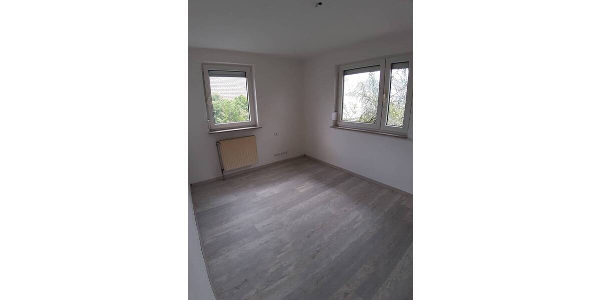 Einfamilienhaus Zirndorf - 6 Zimmer, 130 m&sup2;, 650.000&euro; | Angebot:25662806