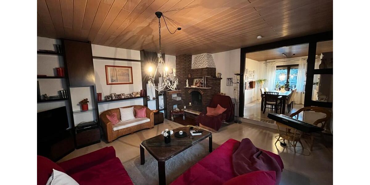 Einfamilienhaus Fürth Bislohe - 6 Zimmer, 180 m&sup2;, 649.000&euro; | Angebot:26993231