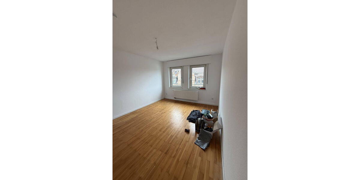 Etagenwohnung Nürnberg St Johannis - 4 Zimmer, 120 m&sup2;, 1.670&euro; | Angebot:26016208