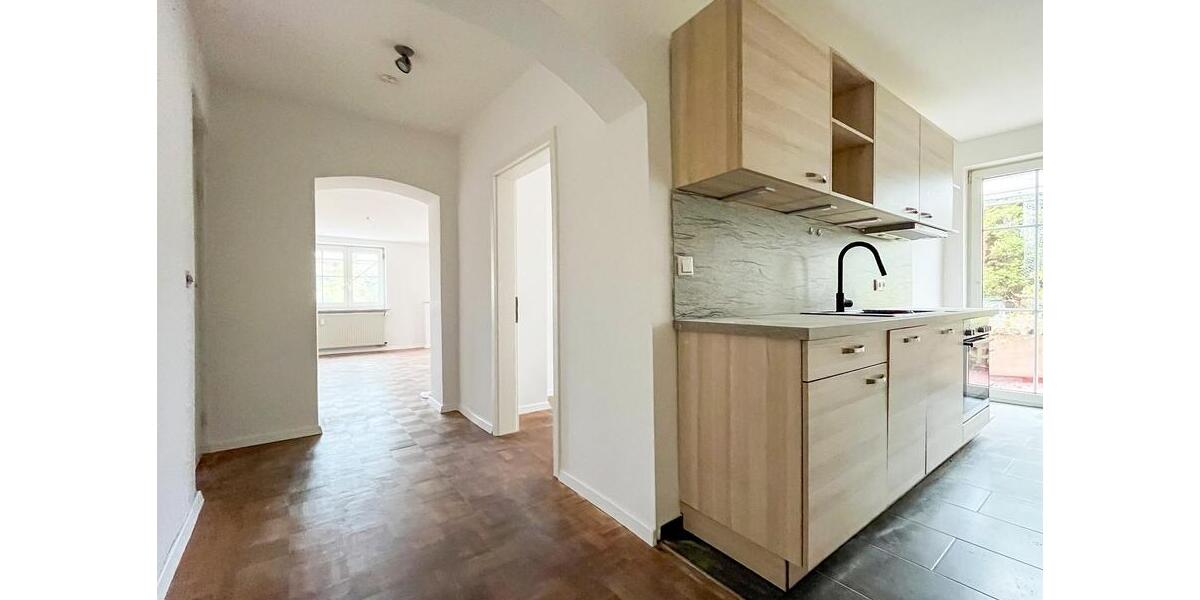 Großzügige Wohnung mit 2 Balkonen! - 3- Gräfenberg 10809474132 | Angebot:24410054