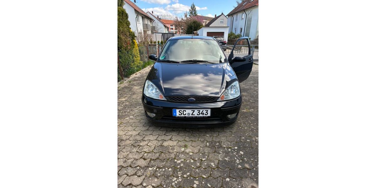 Ford Focus 145.400 km 2.350 &euro; Schwabach 91126