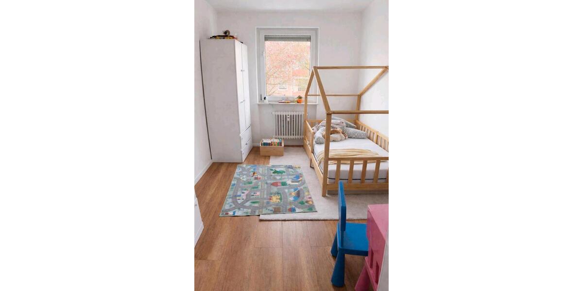 Etagenwohnung Fürth Atzenhof - 3 Zimmer, 85 m&sup2;, 1.200&euro; | Angebot:26585585