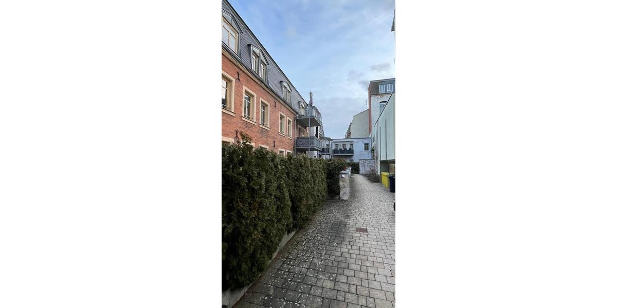 Etagenwohnung Fürth Altstadt - 1 Zimmer, 49 m&sup2;, 795&euro; | Angebot:25471605