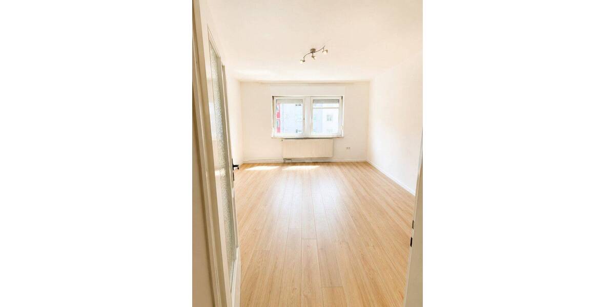 Etagenwohnung Nürnberg Maxfeld - 3 Zimmer, 71 m&sup2;, 1.210&euro; | Angebot:26825607