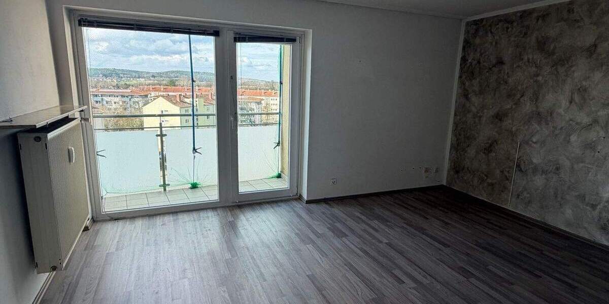 Etagenwohnung Fürth Hardhöhe - 3 Zimmer, 82 m&sup2;, 250.000&euro; | Angebot:25705660