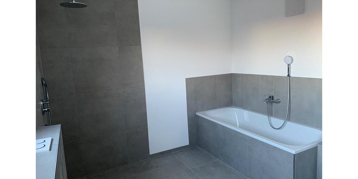 Etagenwohnung Neustadt an der Aisch - 3 Zimmer, 75 m&sup2;, 860&euro; | Angebot:26604791