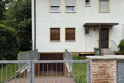Haus Neunkirchen am Sand - 6 Zimmer, 161 m&sup2;, 287.000&euro; | Angebot:27613973