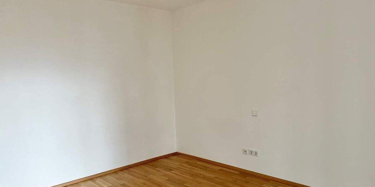 Etagenwohnung Nürnberg Glockenhof - 2 Zimmer, 62 m&sup2;, 299.000&euro; | Angebot:25730665