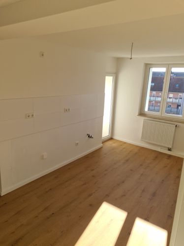 Etagenwohnung Nürnberg Gibitzenhof - 3 Zimmer, 81 m&sup2;, 900&euro; | Angebot:24764476