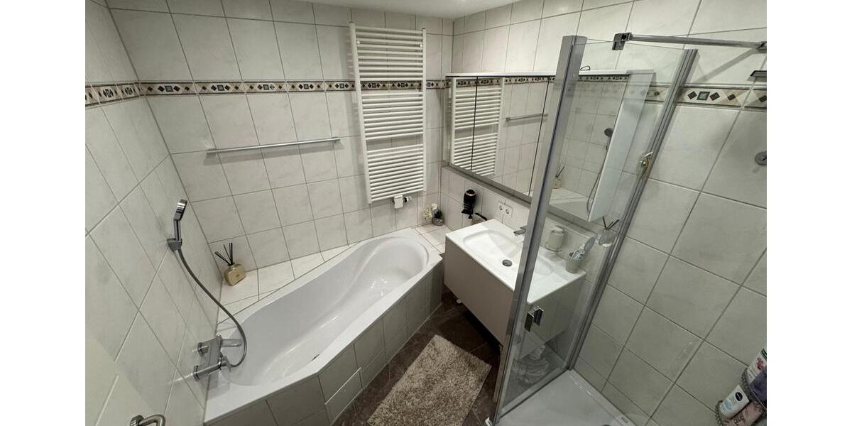 Etagenwohnung Nürnberg Holzheim - 3 Zimmer, 79 m&sup2;, 1.155&euro; | Angebot:25907816