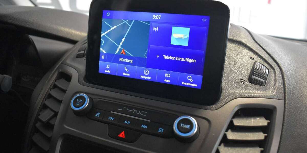 Ford Transit Connect 93.198 km 13.870 &euro; Nürnberg 90431