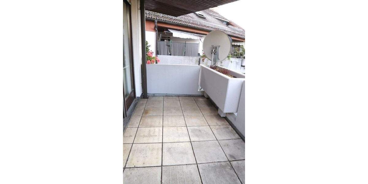 Etagenwohnung Zirndorf - 2 Zimmer, 68 m&sup2;, 244.000&euro; | Angebot:25671102