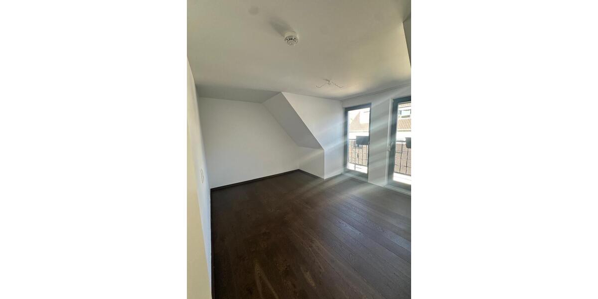 Maisonettenwohnung Cadolzburg - 4 Zimmer, 109 m&sup2;, 1.400&euro; | Angebot:25900579