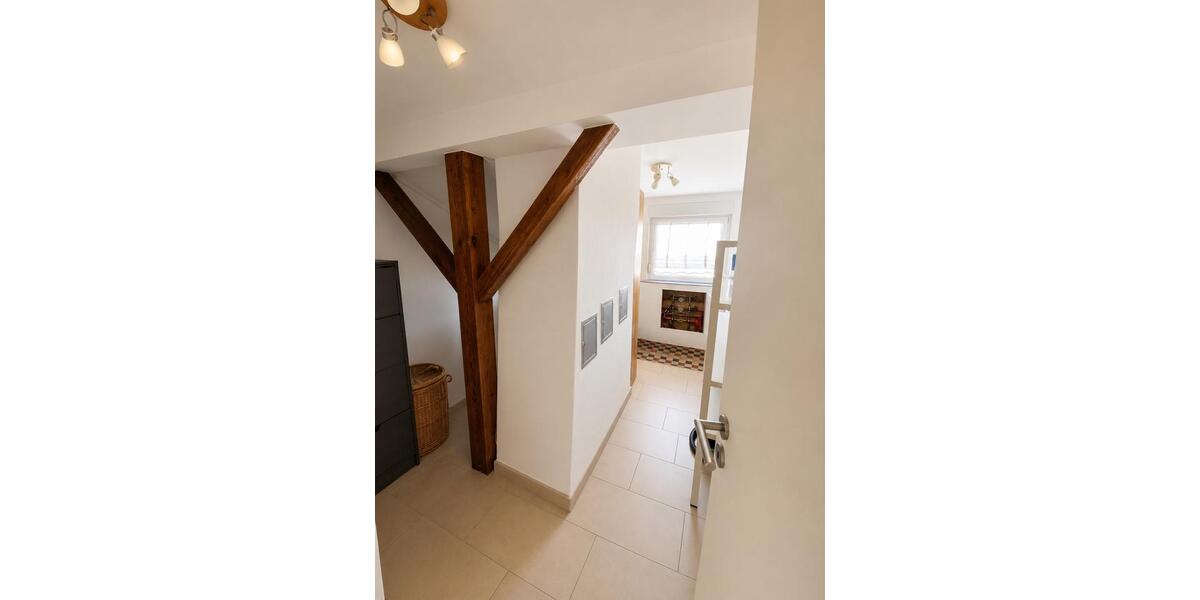 Dachgeschoßwohnung Erlangen Bruck - 3.5 Zimmer, 83 m&sup2;, 1.150&euro; | Angebot:26606083