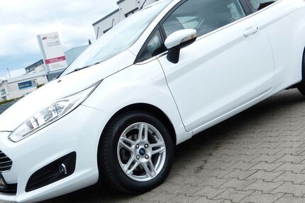 Ford Fiesta 120.000 km 6.990 &euro; Fürth 90763