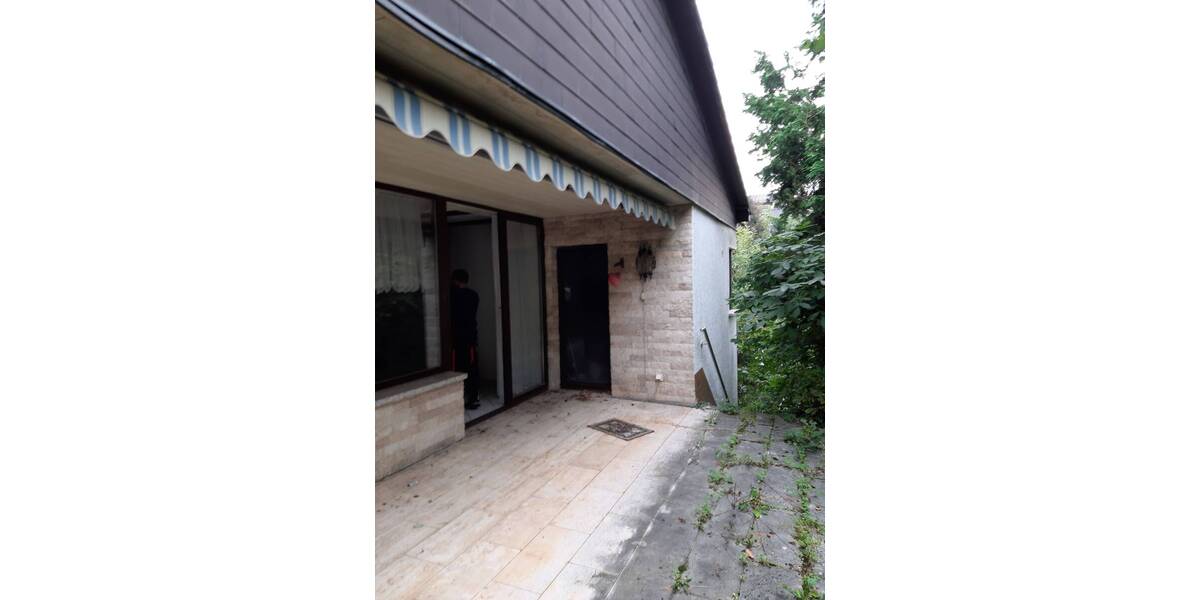 Einfamilienhaus Zirndorf Bronnamberg - 9 Zimmer, 160 m&sup2;, 500.000&euro; | Angebot:25662809