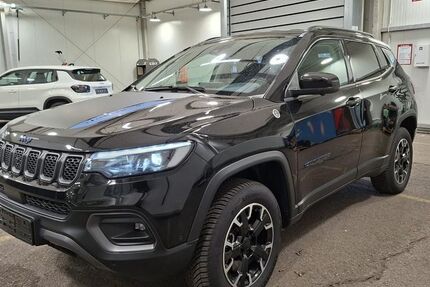 Jeep Compass 17.333 km 30.999 &euro; Röthenbach a. d. Pegnitz 90552