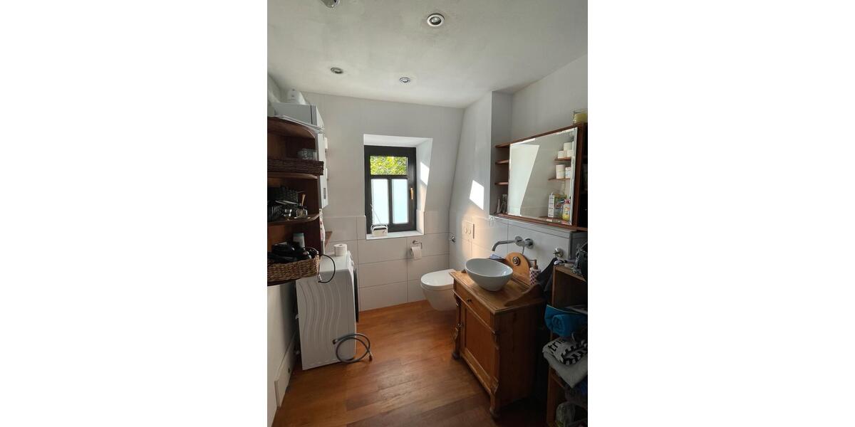 Dachgeschoßwohnung Fürth Altstadt - 2 Zimmer, 50 m&sup2;, 880&euro; | Angebot:26385682