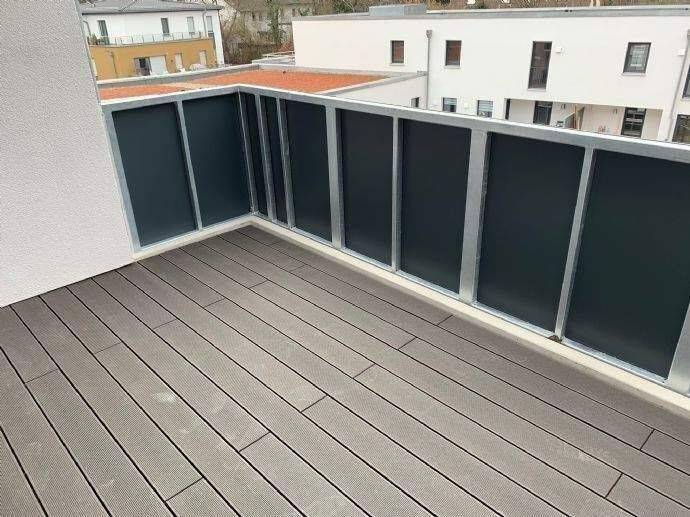 Etagenwohnung Fürth Weststadt - 4 Zimmer, 97 m&sup2;, 1.600&euro; | Angebot:26834463