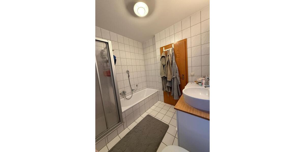 Erdgeschoßwohnung Buckenhof - 2 Zimmer, 63 m&sup2;, 850&euro; | Angebot:25293554
