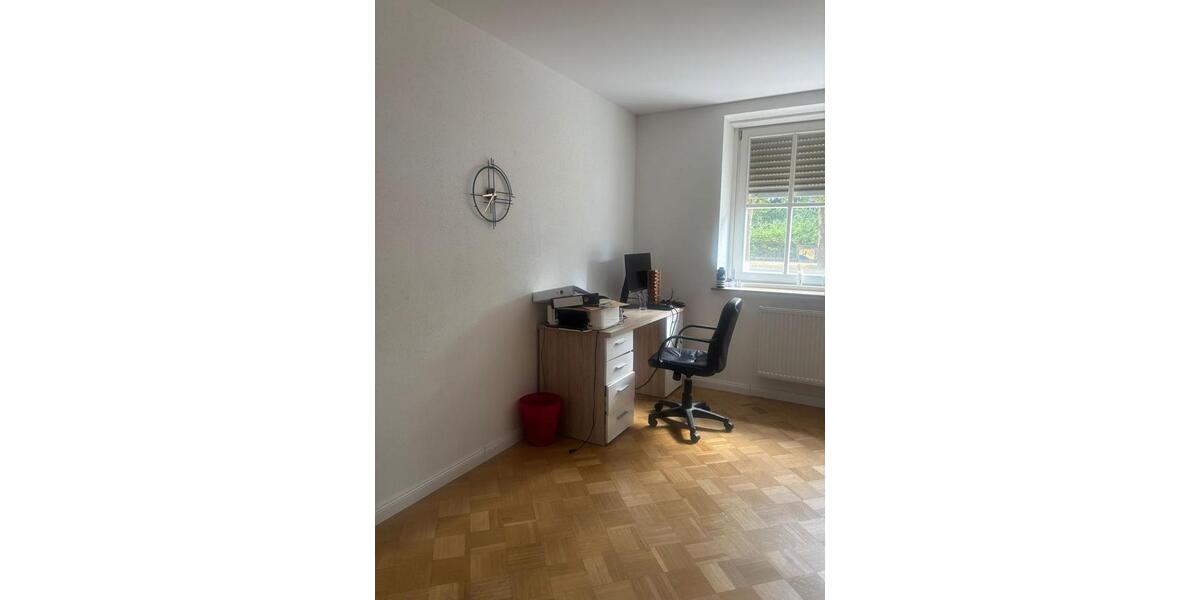 Erdgeschoßwohnung Nürnberg Hasenbuck - 3 Zimmer, 95 m&sup2;, 1.290&euro; | Angebot:25645663