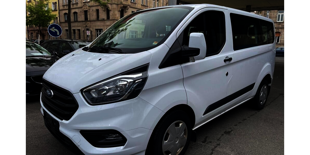 Ford Transit Custom 312.819 km 9.350 &euro; Fürth ( bei Nürnberg ) 90762