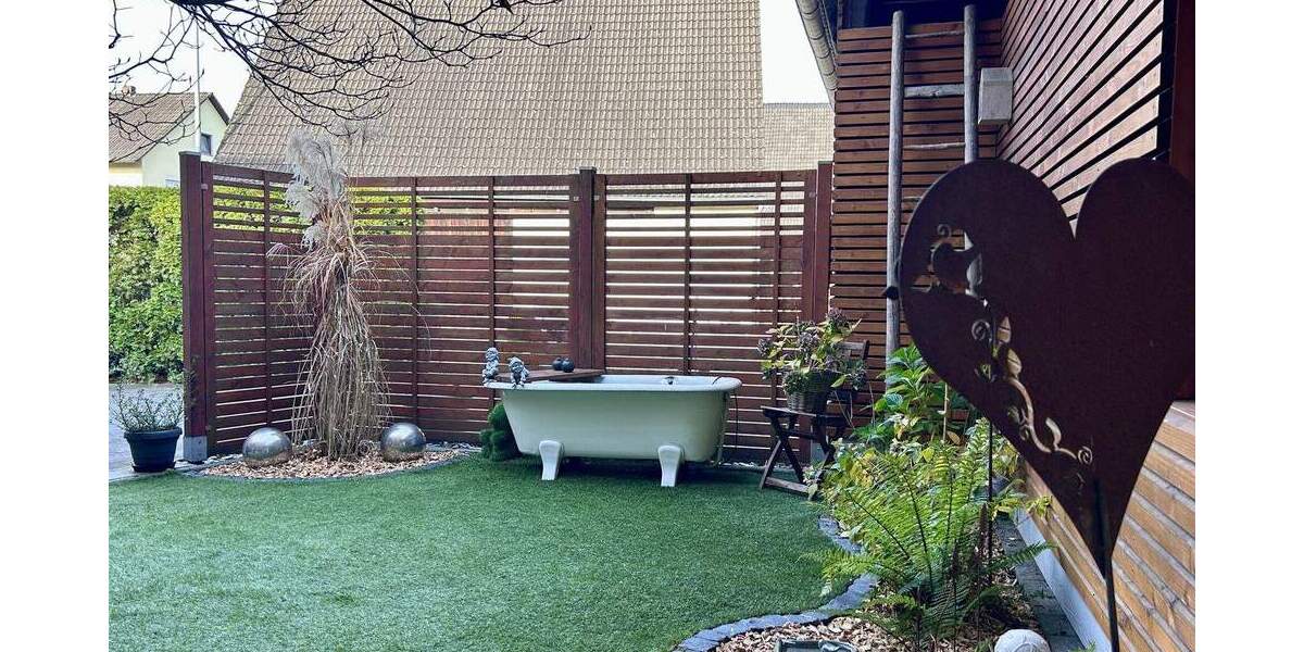 Mehrfamilienhaus, Wohnhaus Langensendelbach - 7 Zimmer, 237 m&sup2;, 664.000&euro; | Angebot:25701556