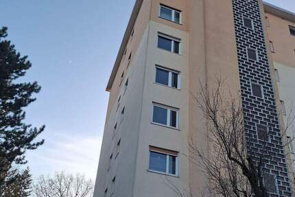 Wohnung Erlangen Innenstadt - 3 Zimmer, 79 m&sup2;, 199.000&euro; | Angebot:25996477