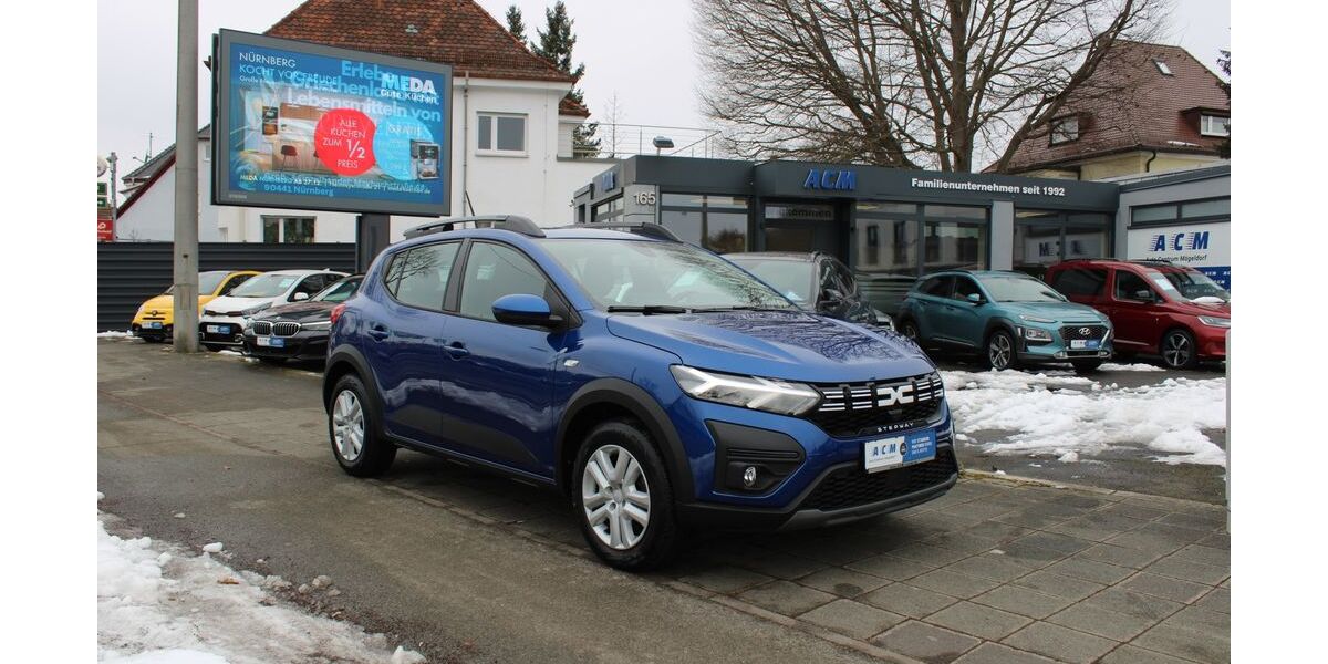 Dacia Sandero 3.400 km 17.800 &euro; Nürnberg 90482