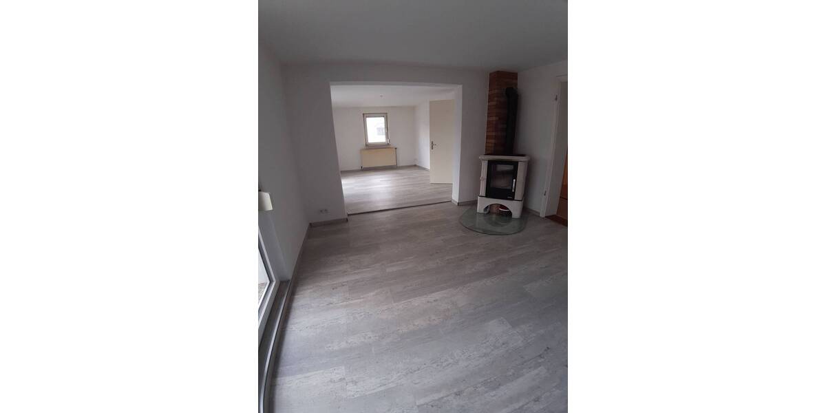 Einfamilienhaus Zirndorf - 6 Zimmer, 130 m&sup2;, 650.000&euro; | Angebot:25662806