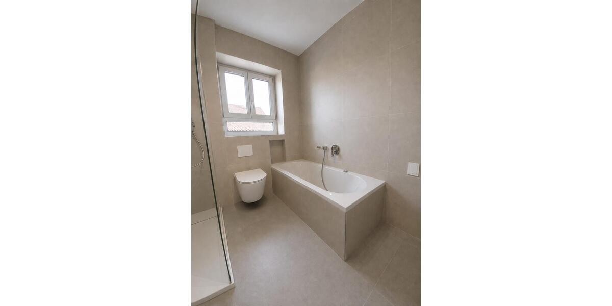 Etagenwohnung Oberasbach - 4 Zimmer, 120 m&sup2;, 1.650&euro; | Angebot:26608636
