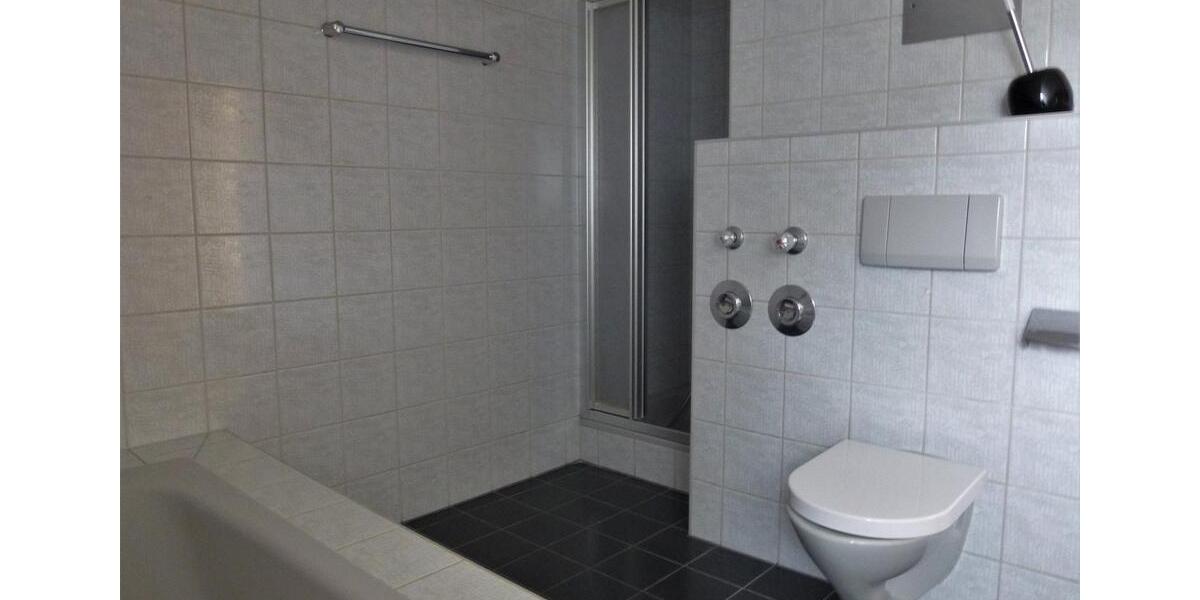 Dachgeschoßwohnung Gräfenberg - 2 Zimmer, 67 m&sup2;, 600&euro; | Angebot:25274778