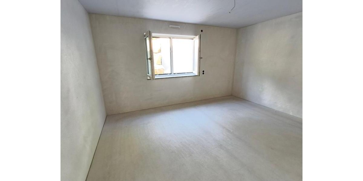 4 Zi. Wohnung (Nr. 3) im EG mit Balkon - Etagenwohnung Adelsdorf OT | Angebot:26785698