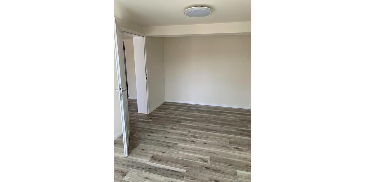 Dachgeschoßwohnung Fürth Altstadt - 2.5 Zimmer, 52 m&sup2;, 220.000&euro; | Angebot:26416036