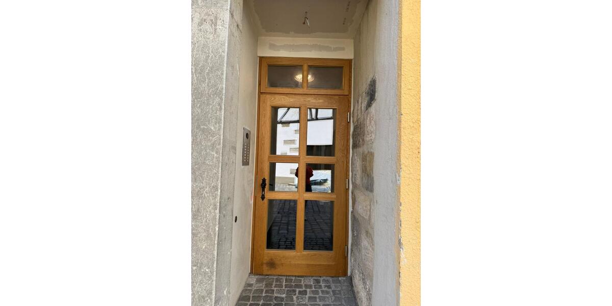 Dachgeschoßwohnung Forchheim - 2 Zimmer, 65 m&sup2;, 880&euro; | Angebot:26562498
