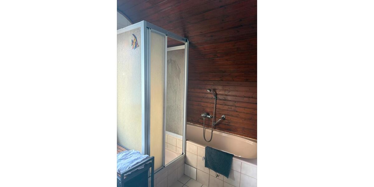 Dachgeschoßwohnung Neustadt an der Aisch - 4 Zimmer, 90 m&sup2;, 1.020&euro; | Angebot:25539728