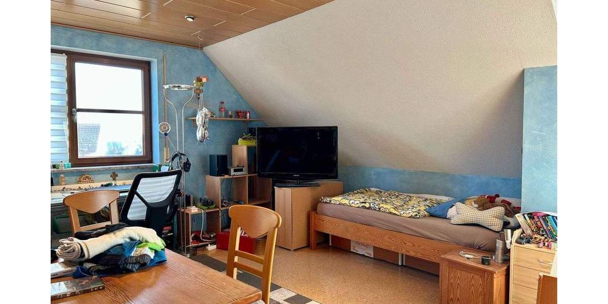 Einfamilienhaus Höchstadt - 7 Zimmer, 160 m&sup2;, 689.000&euro; | Angebot:25671221