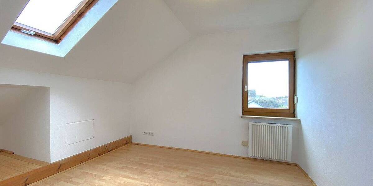 Etagenwohnung Hemhofen Zeckern - 4 Zimmer, 106 m&sup2;, 259.000&euro; | Angebot:25779480