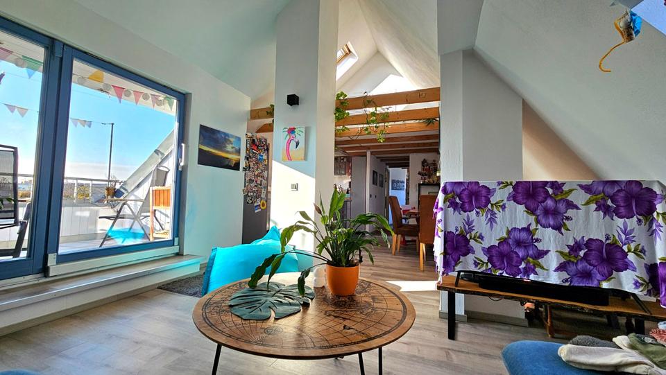 Dachgeschoßwohnung Nürnberg Gibitzenhof - 3 Zimmer, 99 m&sup2;, 369.000&euro; | Angebot:25948090