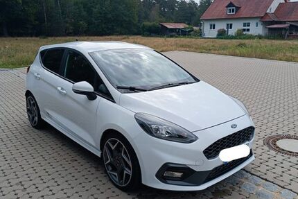 Ford Fiesta 27.900 km 19.900 &euro; Roth 91154