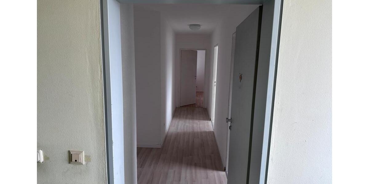 Etagenwohnung Nürnberg Gaismannshof - 3 Zimmer, 72 m&sup2;, 1.050&euro; | Angebot:25351660
