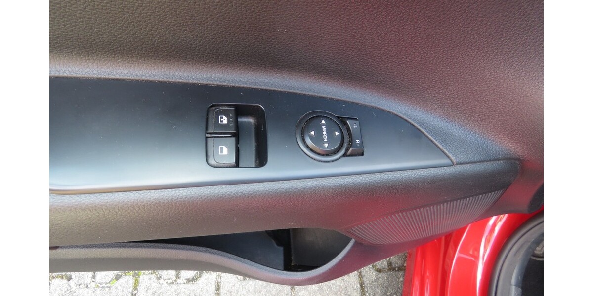 Kia Rio 86.100 km 8.000 &euro; Abenberg 91183