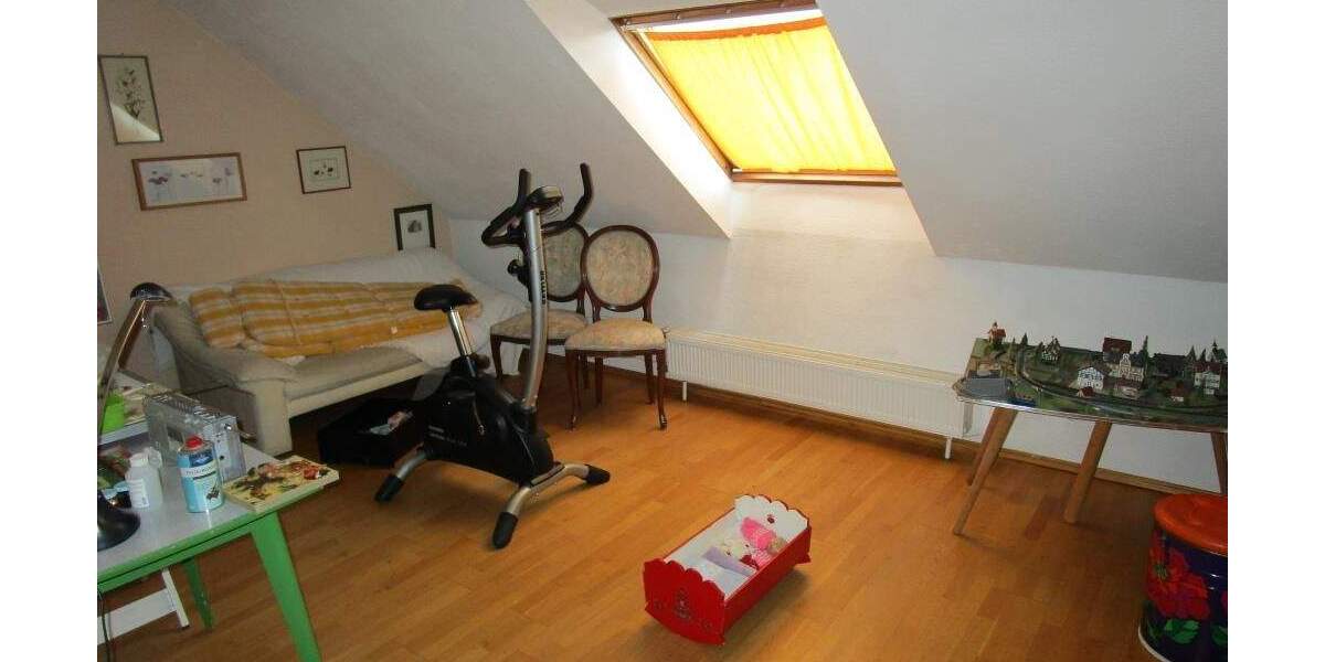 Reihenmittelhaus Nürnberg Zerzabelshof - 6 Zimmer, 132 m&sup2;, 499.000&euro; | Angebot:25746669